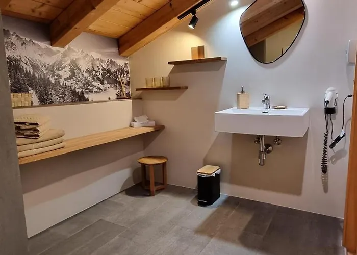 فالديرهوف * كابرون